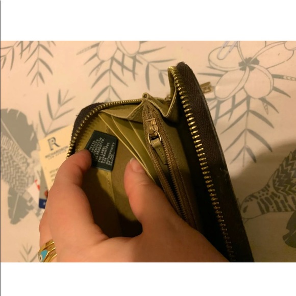 Authentic Fendi Monogram FF polka dot wallet - Picture 7 of 13